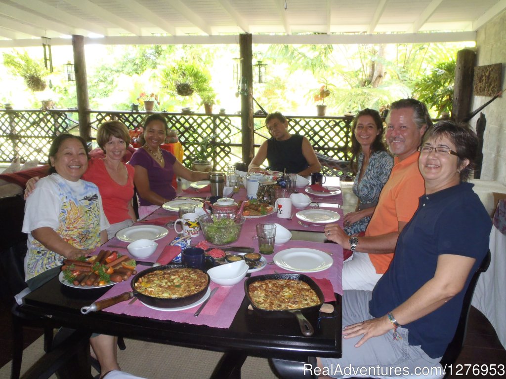 Guests enjoying their meal | The Humming Bird Apartment at The Chi Centre | Image #9/19 | 