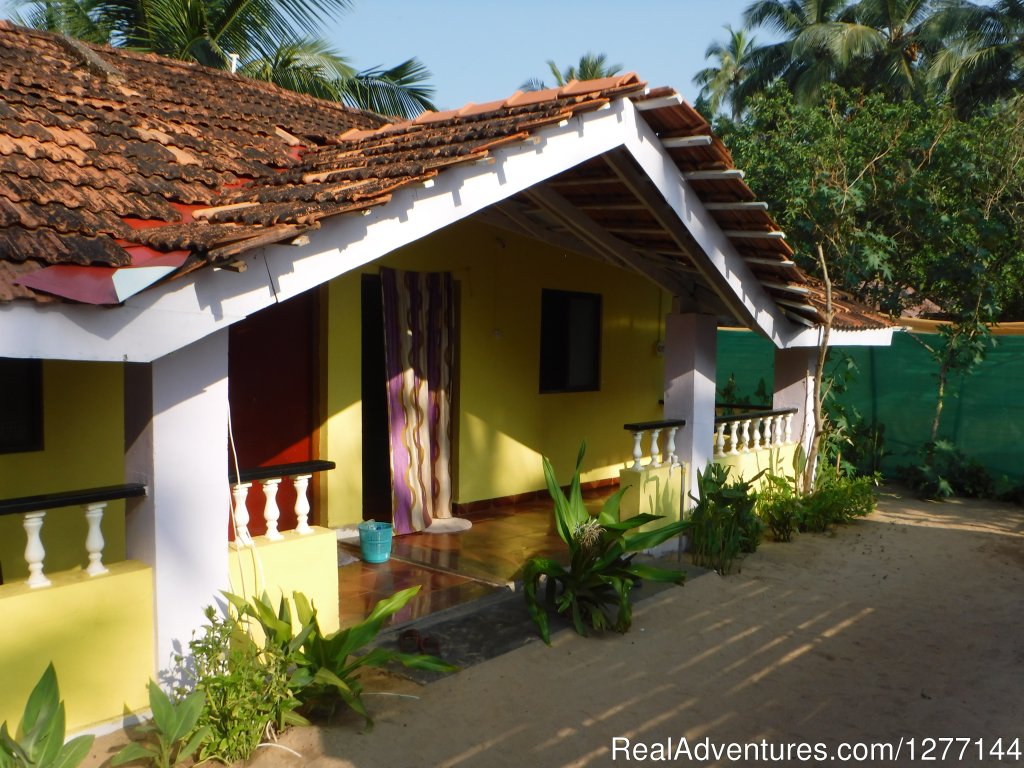 AC Room | DucknChill-Agonda, Huts, Bar and Restaurant | Image #10/10 | 