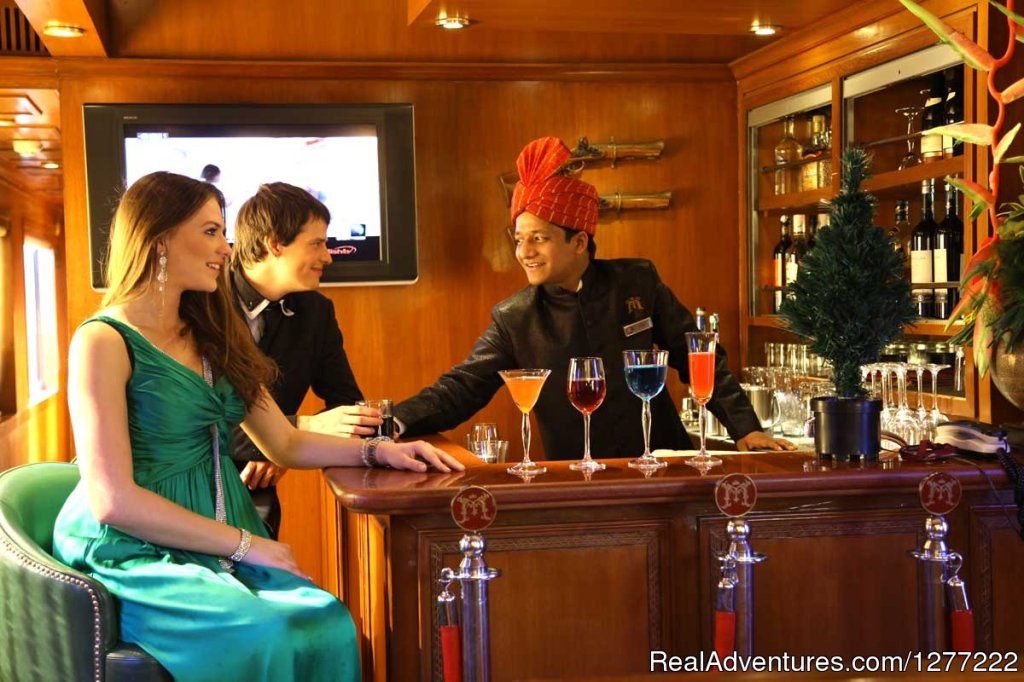 Maharajas Express Bar | Maharajas' Express | New Delhi, India | Train Tours | Image #1/4 | 