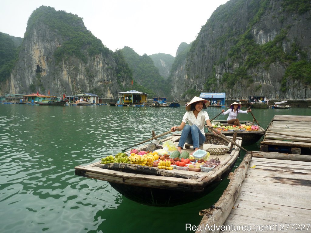 Halong Bay Cruises | Image #6/17 | 