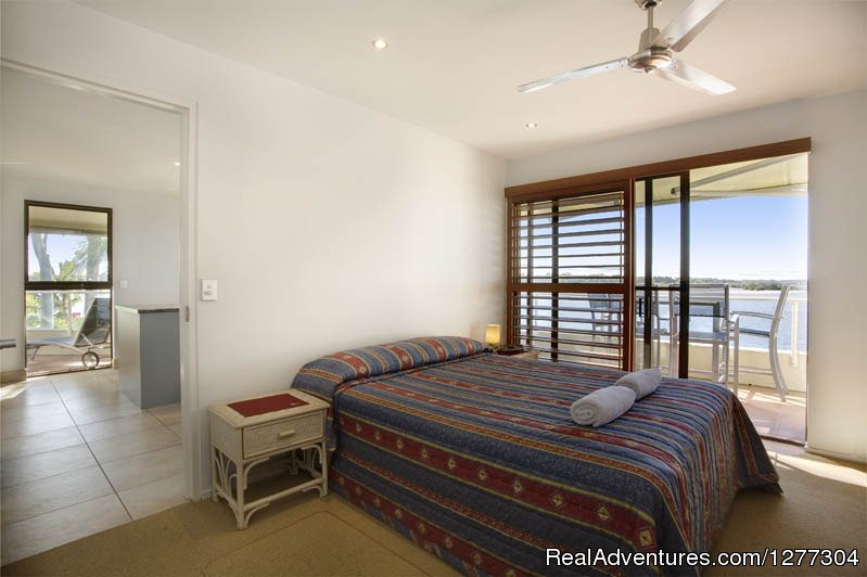 Noosaville Accommodation:Riverfront Holiday Apartments | Noosaville Accommodation:Riverfront Apartment | Image #3/8 | 