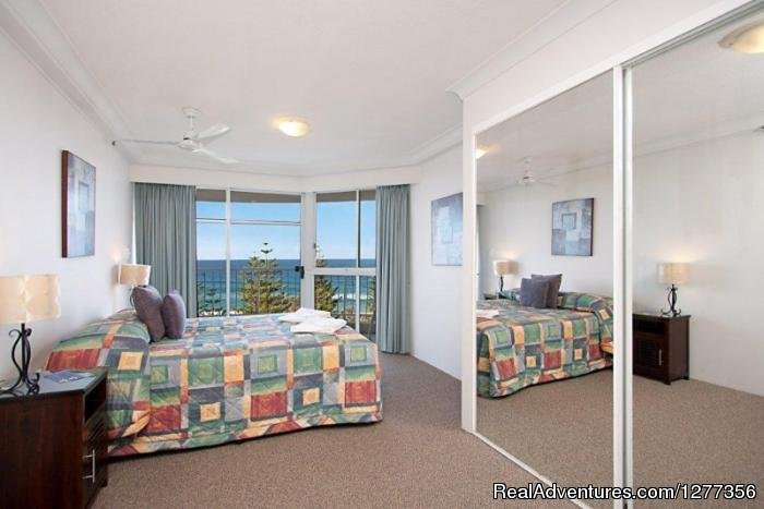 Burleigh Surf Beachfront Apartments | Image #7/7 | 