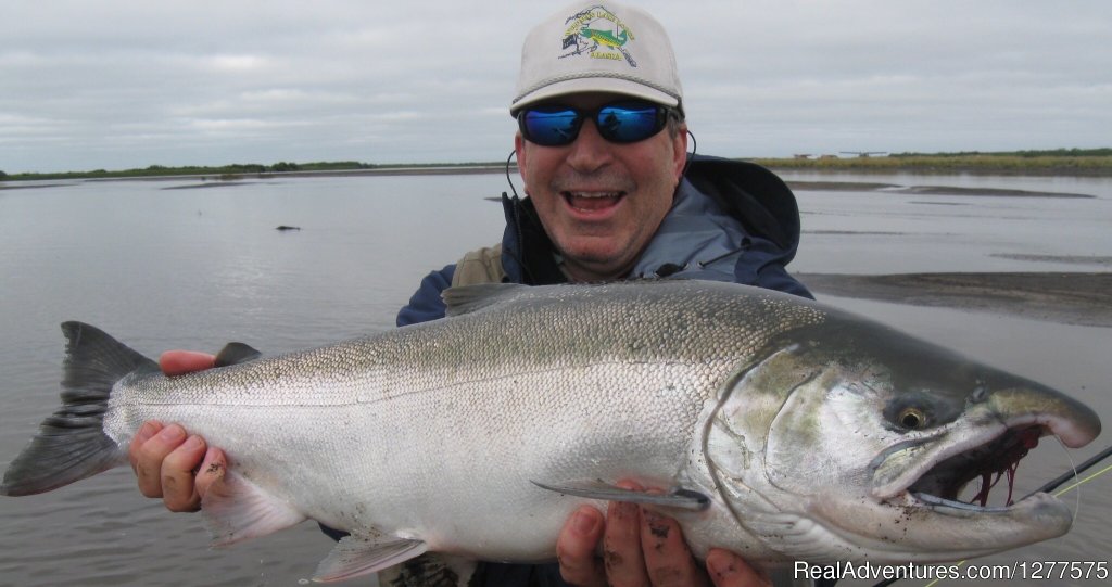 Prolific Runs Of Pacific Salmon | Enjoy True Wilderness at Wildman Lake Lodge | Image #7/13 | 