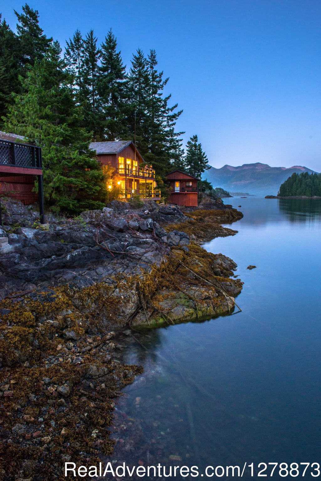 Nootka Island Lodge | Image #12/18 | 