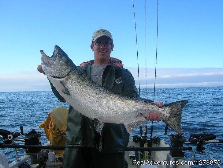 Nootka Island Lodge | Image #16/18 | 