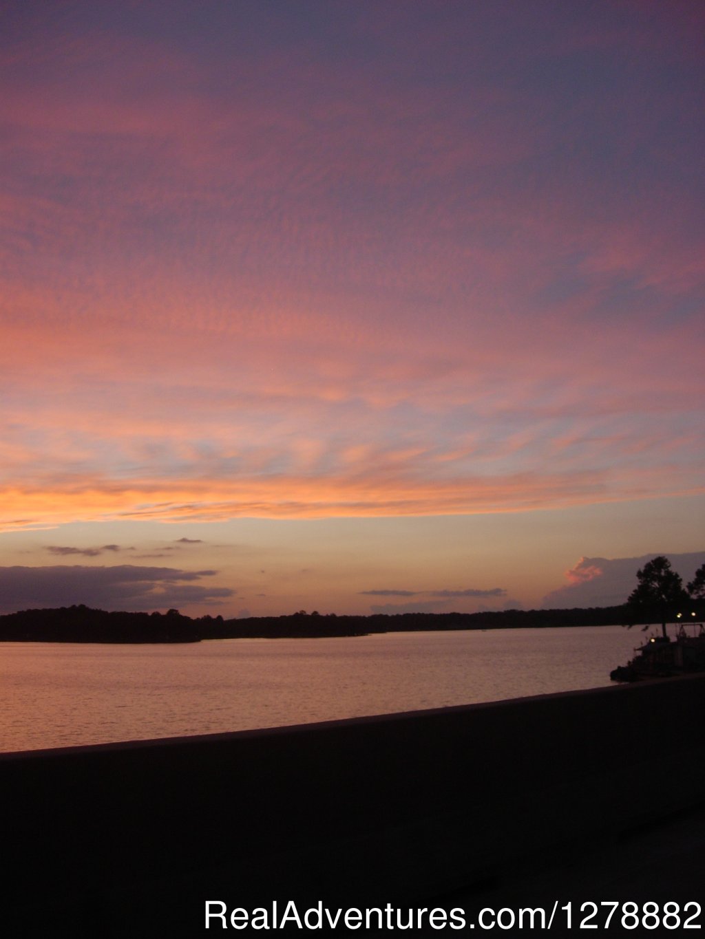 The Sun Is Setting At the End of Another Day in Paradise | Leisure Landing Rv Park, Beautiful Hot Springs, Ar | Image #26/26 | 