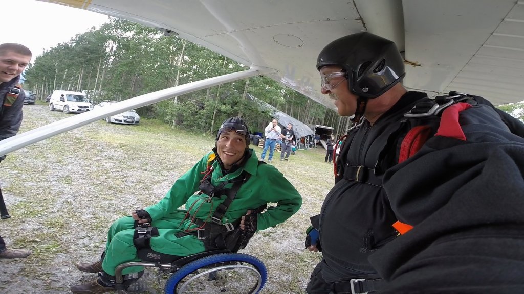 Adaptive Skydiving | SkydiveBC North | Image #3/4 | 