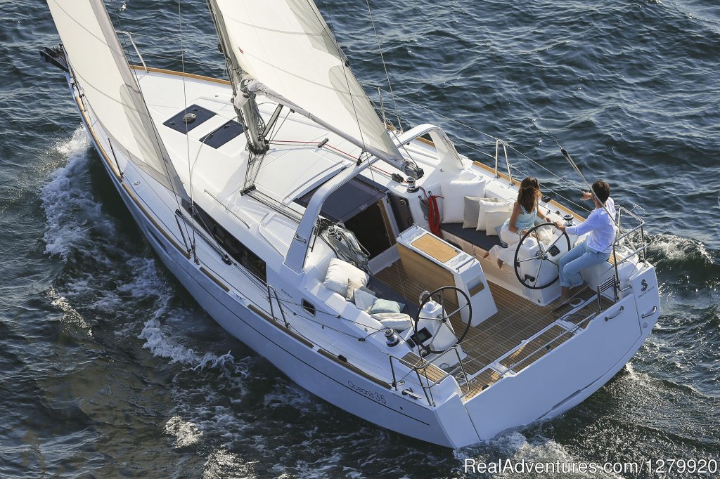 Newport Beach Sailing Charters | Image #2/2 | 