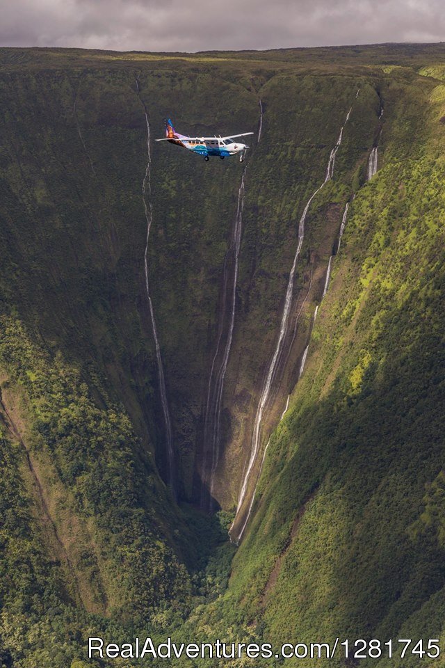 Big Island Air | Image #2/2 | 