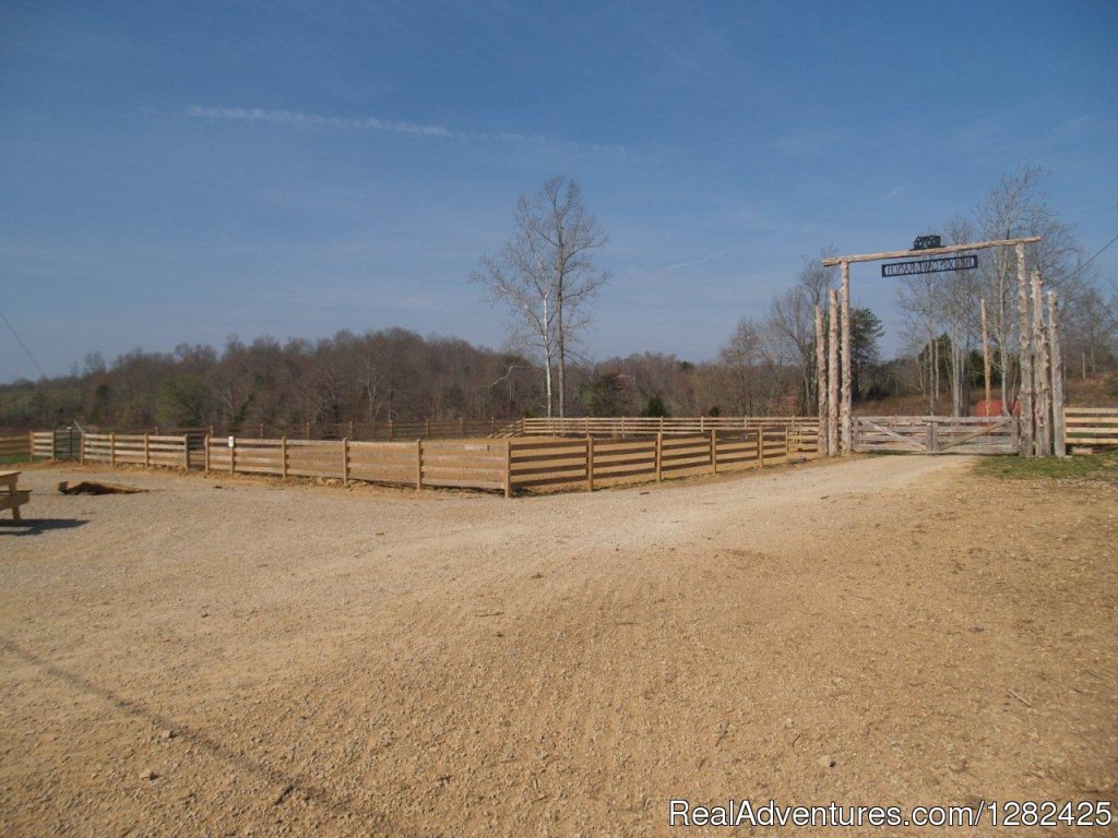 Riding arena. | Unique Lodging Hidden Cave Ranch Bed and Breakfast | Image #7/23 | 