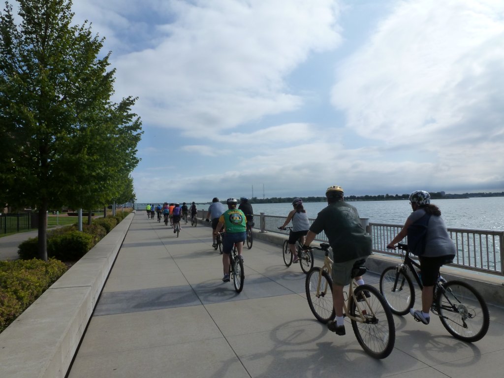 Riverwalk Bike Tour | Motor City Brew Tours | Image #7/8 | 