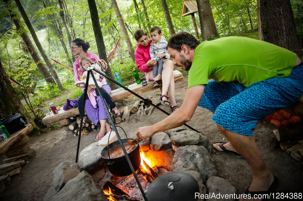 Waiting for dinner | Open air hostel NaturPlac | Image #14/26 | 