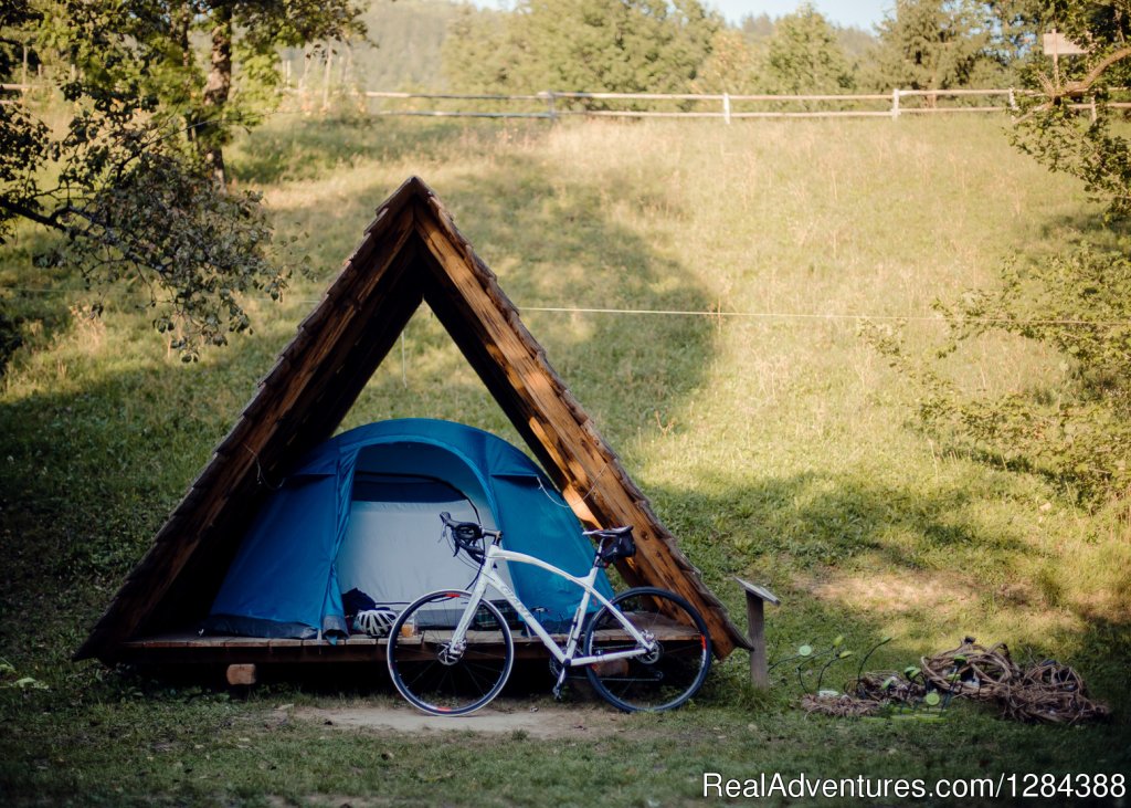 Kocura hut with our tent and bedding | Open air hostel NaturPlac | Image #15/26 | 