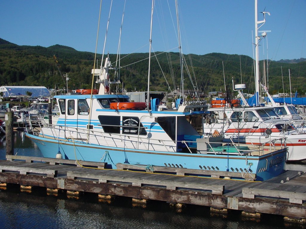 Ocean Charter Boat 37' | Fishing Guides Charters in Oregon | Image #7/8 | 