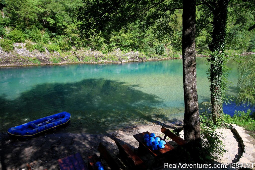 Camp Encijan Terrace | White Water Rafting | Camp Encijan | Image #14/17 | 