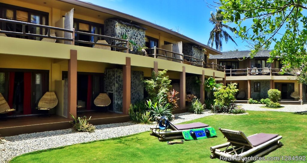 Our Gardens | Reef Retreat Boracay,Kite/windsurf resort | Image #4/5 | 