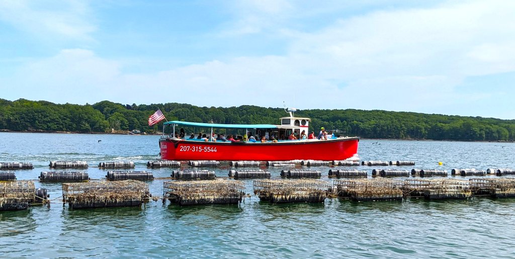 Oyster And Wine Tasting Cruise With Damariscotta River Cruis | Damariscotta River Cruises | Damariscotta, Maine  | Cruises | Image #1/7 | 