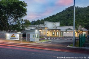 Suria Hotspring Resort