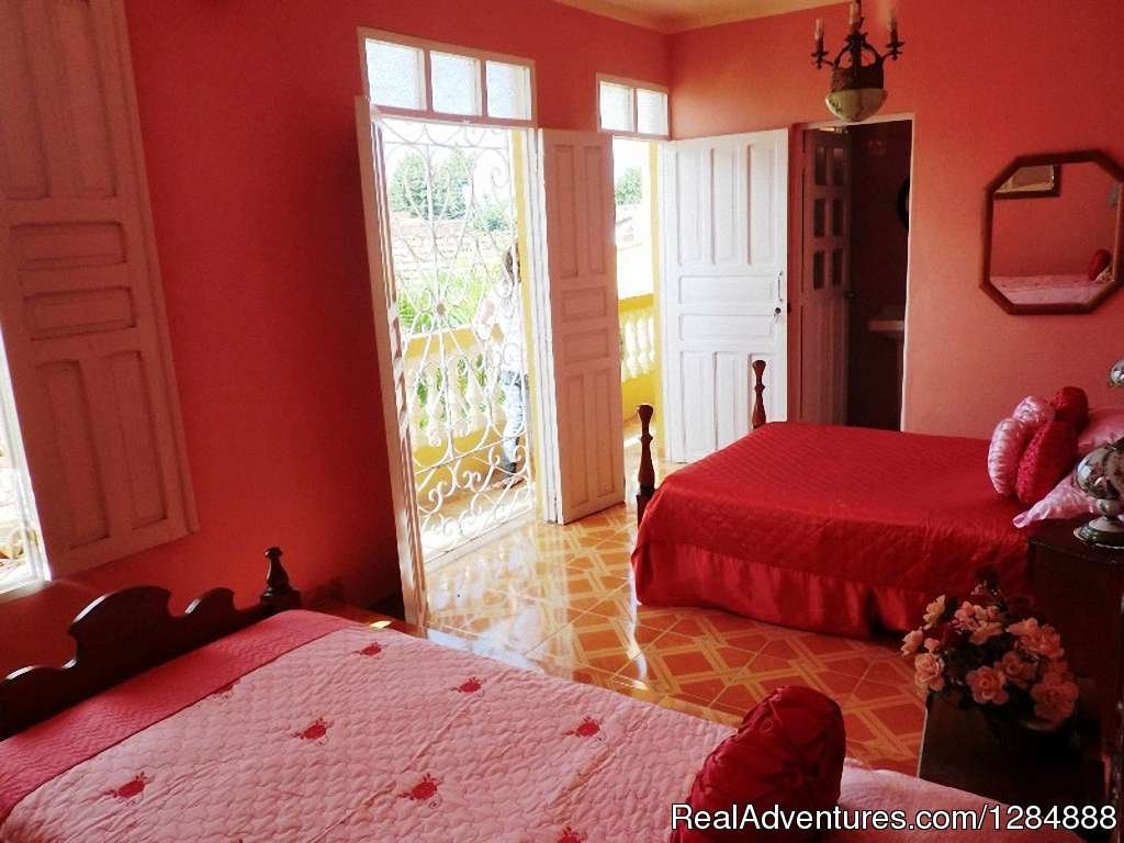 Room 2 | Hostal Casa Jose y Fatima | Image #3/7 | 