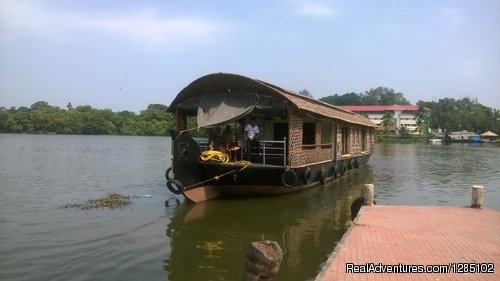 Houseboat Cruise | Kollam, India | Cruises | Image #1/1 | 