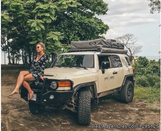 FJ Cruiser | Nomad America Costa Rica Camping 4X4 Roadtrip | Image #10/17 | 