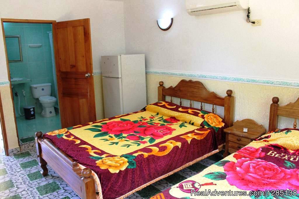 Room 3 | Hostal El Rubio | Image #8/8 | 