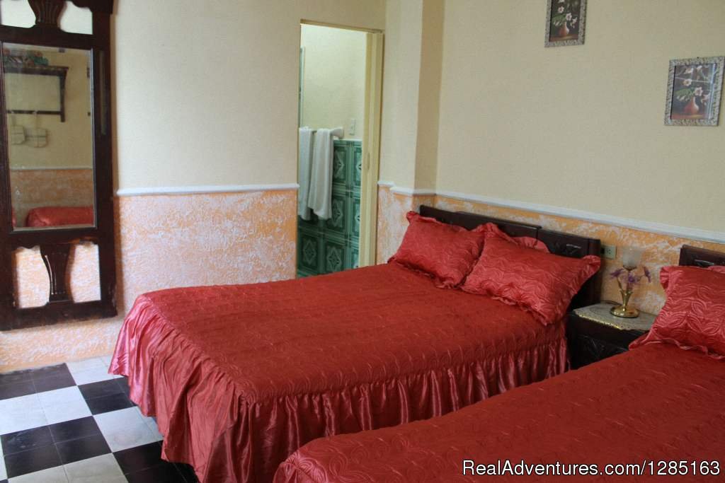 Room 1 | Hostal El Bucaro | Image #2/9 | 