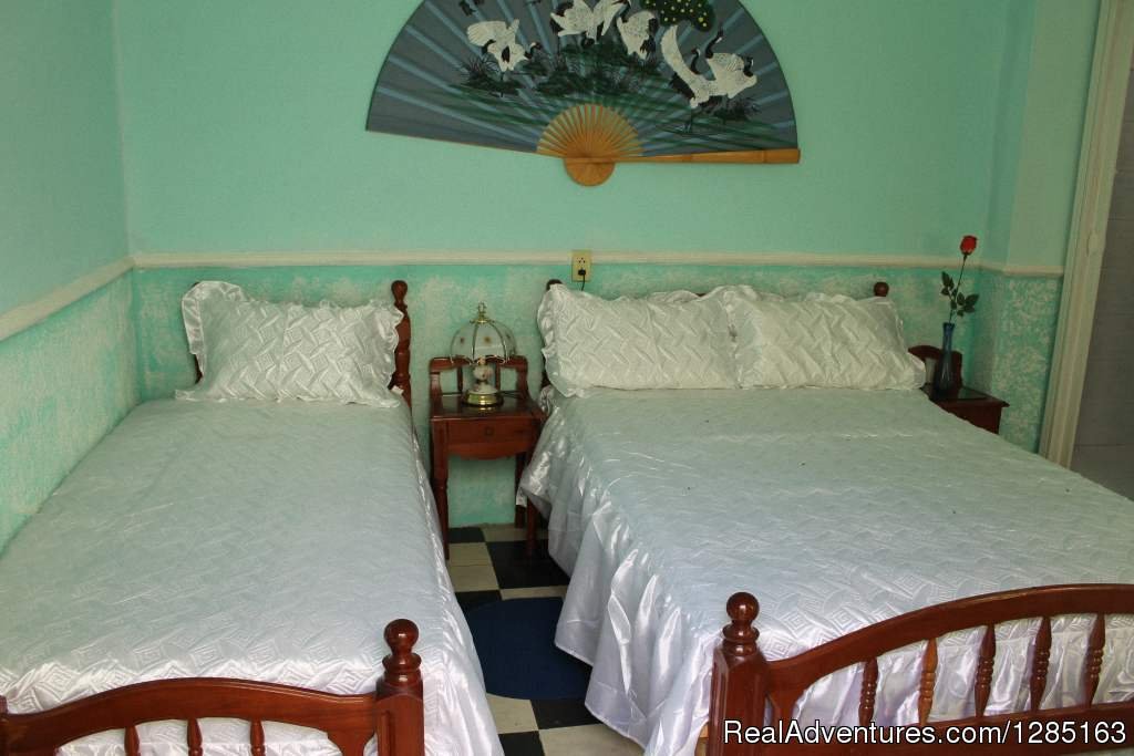 Room 2 | Hostal El Bucaro | Image #6/9 | 