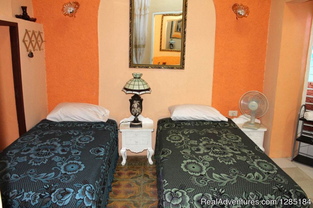 Room 1 | Hostal Fany Y Odalis | Image #4/12 | 