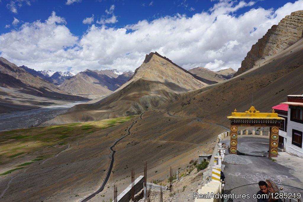 Motorcycle tour to Spiti Valley | Motorcycle Monks | Image #10/25 | 