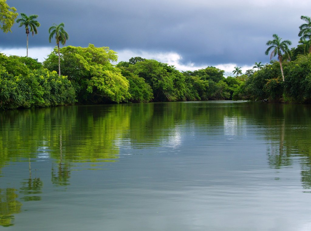 Mayan Site Seeing, Cave Tubing, Wildlife | Image #3/3 | 