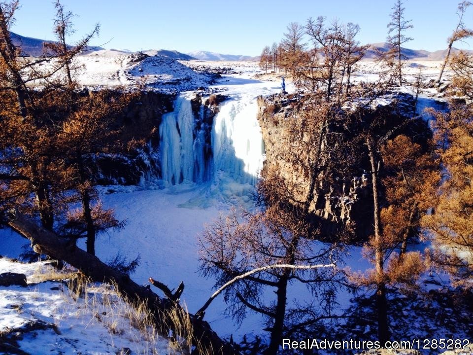 Experience Mongolia at its best - in the winter | Local trips of discovery through the real Mongolia | Image #6/9 | 