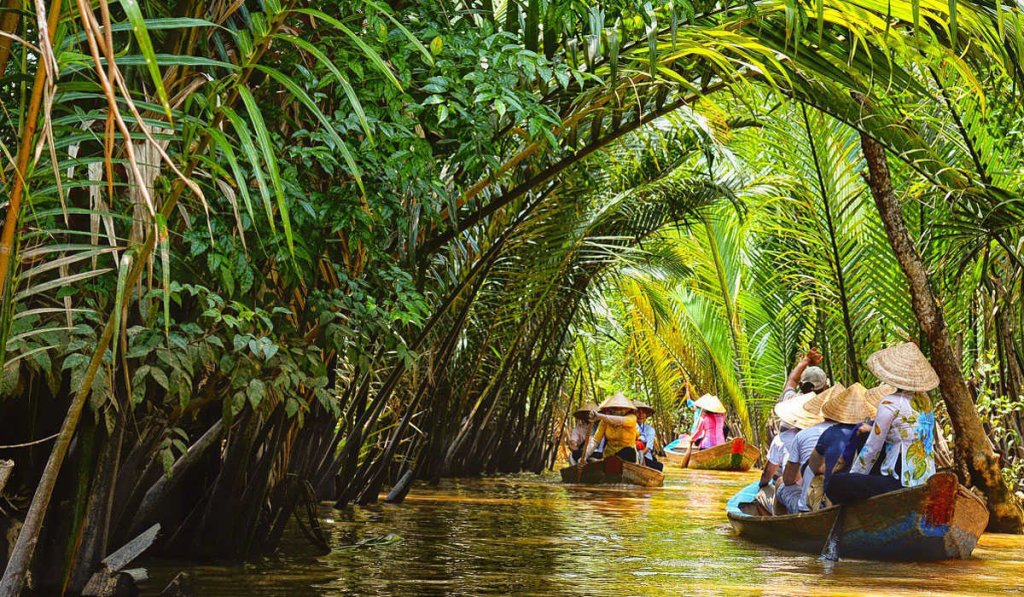 Floating Market | Vietnam Luxury Express 7 Days | Image #10/10 | 