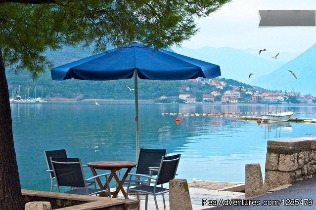 Seafront patio | Villa Miramare, Terrace | Image #5/12 | 