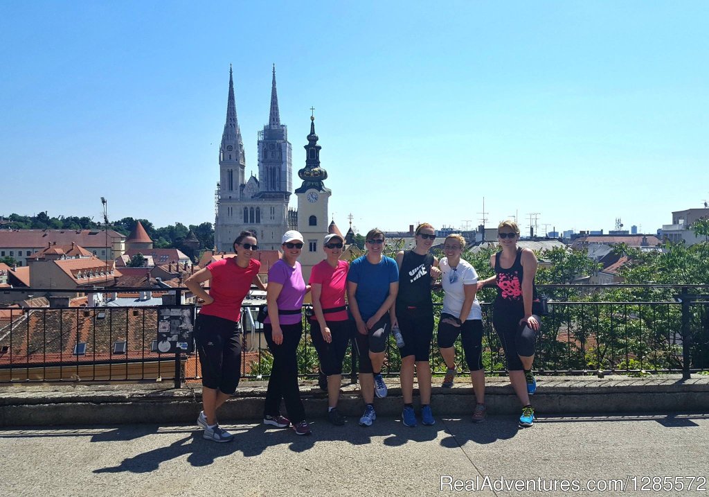 Jogging sightseeing is fun | Zagreb Jogging Sightseeing Tour | Image #2/5 | 