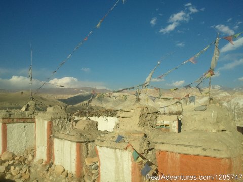 Mustang Lodge Trekking