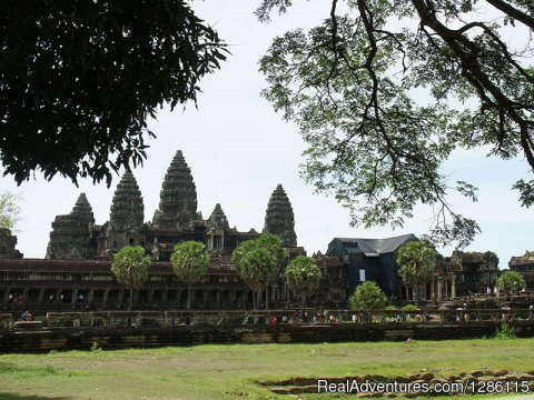 Angkor Wat Temple 2