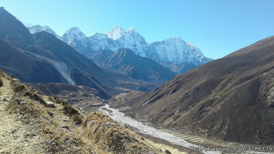 On the way to everest base camp | Everest Base Camp Trek | Image #3/6 | 