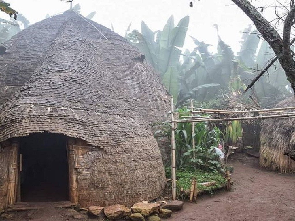 South Omo Valley Tribes | Addis Ababa, Ethiopia | Sight-Seeing Tours | Image #1/5 | 