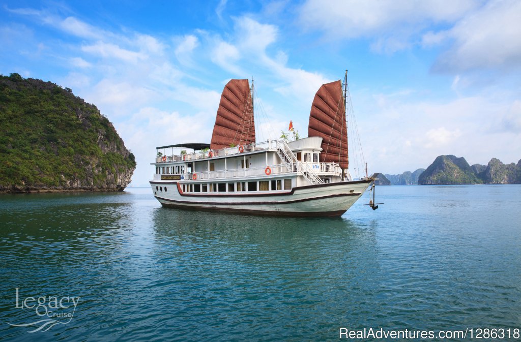 Halong Promotion Tours | Image #2/12 | 