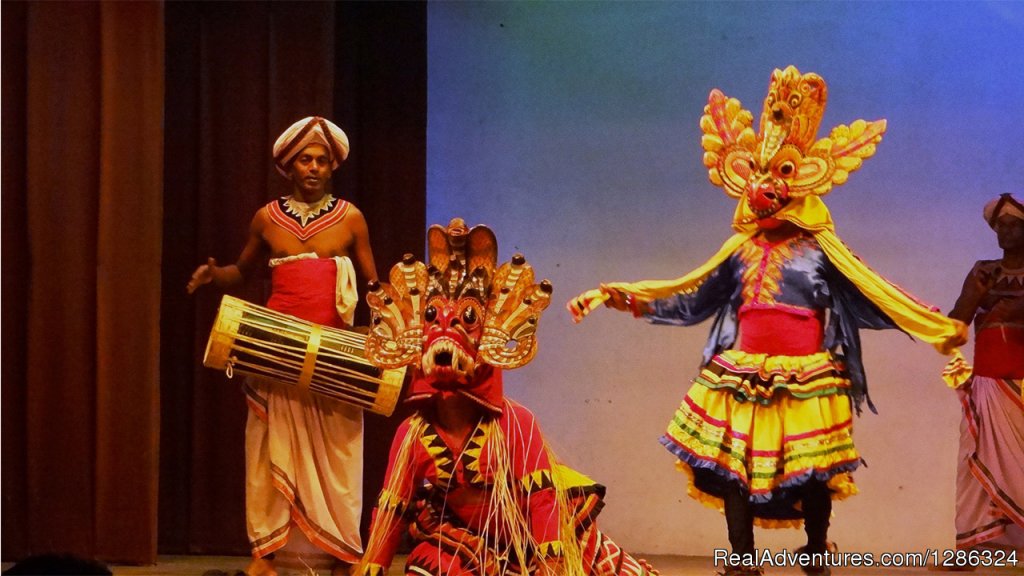 Traditional Cultural Dance and Firewalking show | Sri Lanka Round Island Tours | Image #5/6 | 