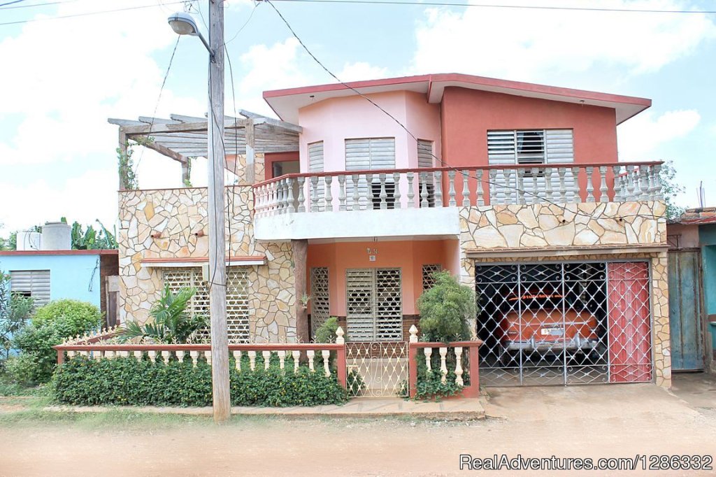 Hostal Los Leo | Trinidad, Cuba | Bed & Breakfasts | Image #1/17 | 