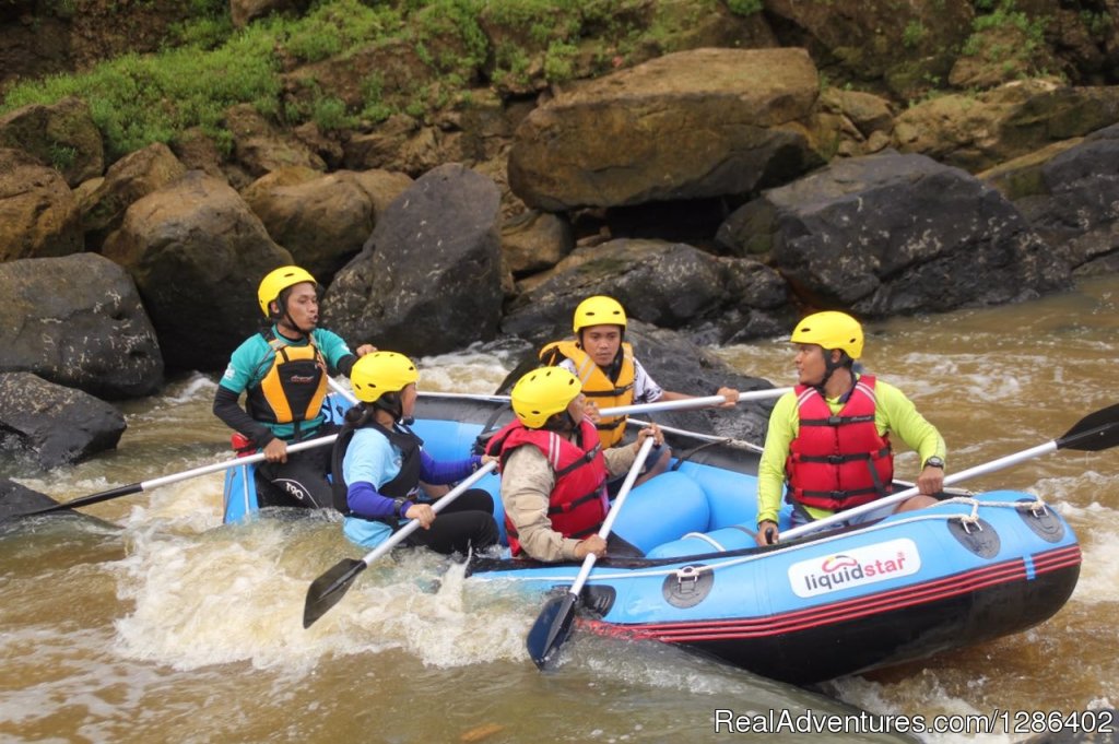 Boneo Rafting Squad | Image #9/9 | 