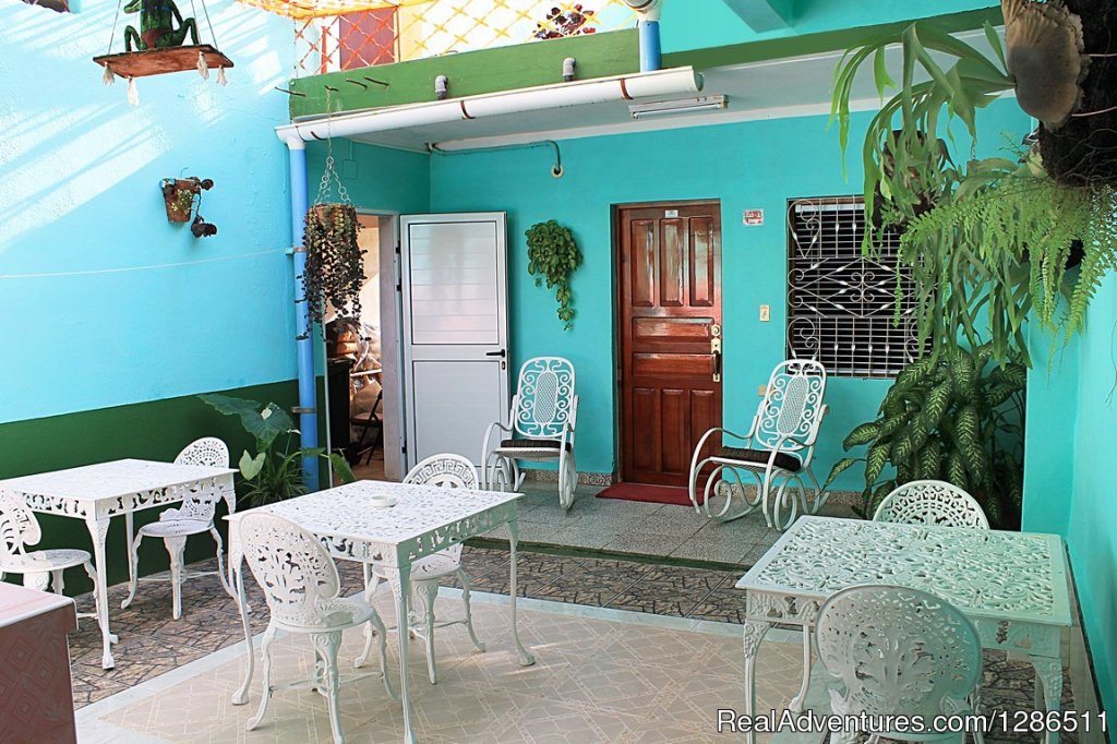 Terrace | Hostal Lyosman Y Yanin | Image #9/13 | 