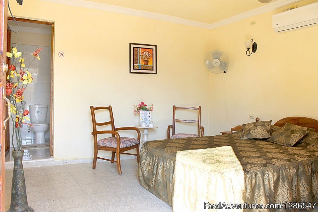 Hostal Restaurante Paraiso | Trinidad, Cuba | Bed & Breakfasts | Image #1/21 | 