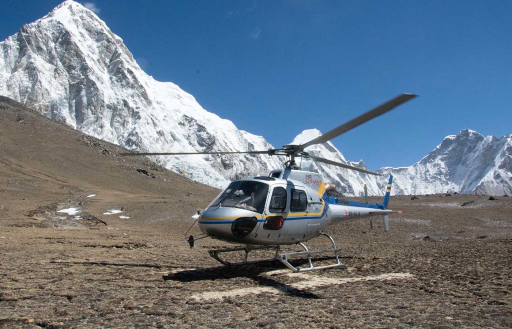 Everest Base Camp Heli Trek | Image #2/3 | 