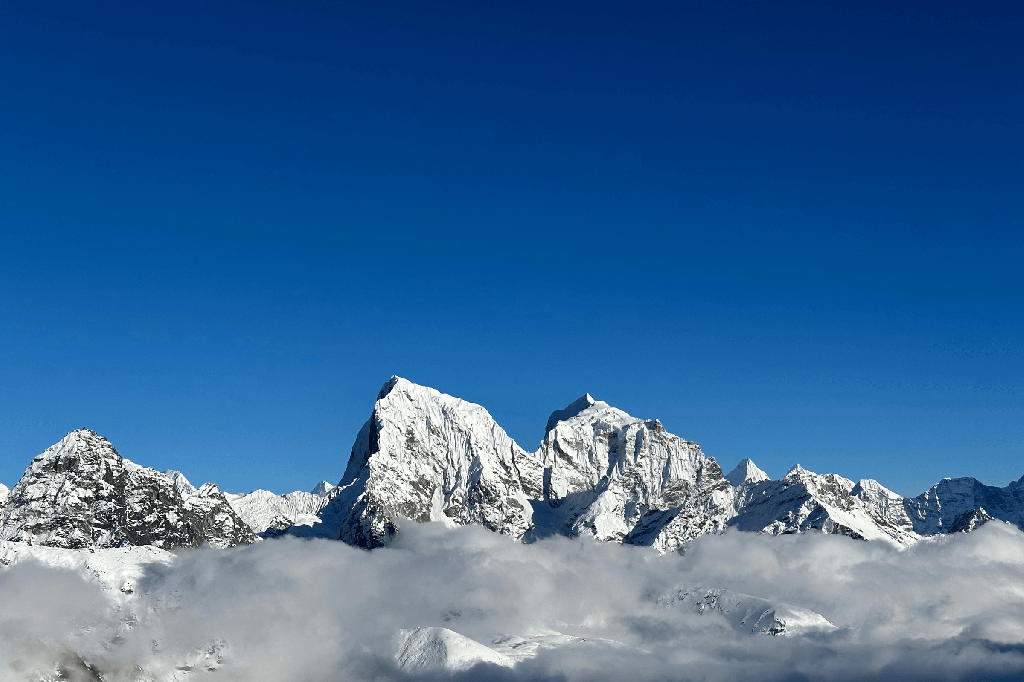 Everest Base Camp Trek - Nepal | Image #7/10 | 