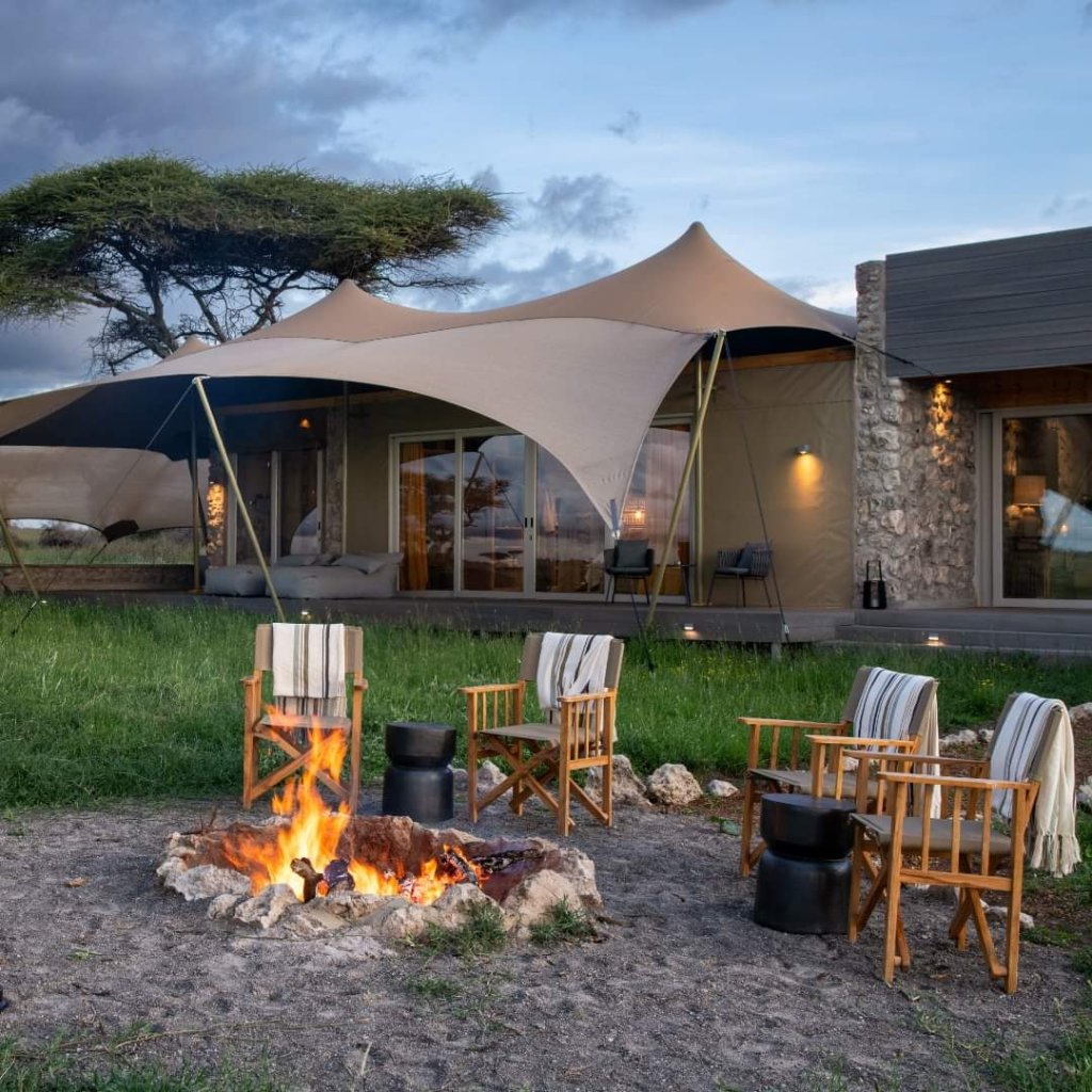 Luxury Tented Camp | 5 Days Manyara Np, Serengeti Np And Ngorongoro | Image #12/18 | 