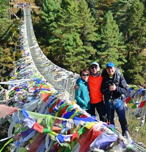 Everest Gokyo Valley Trek