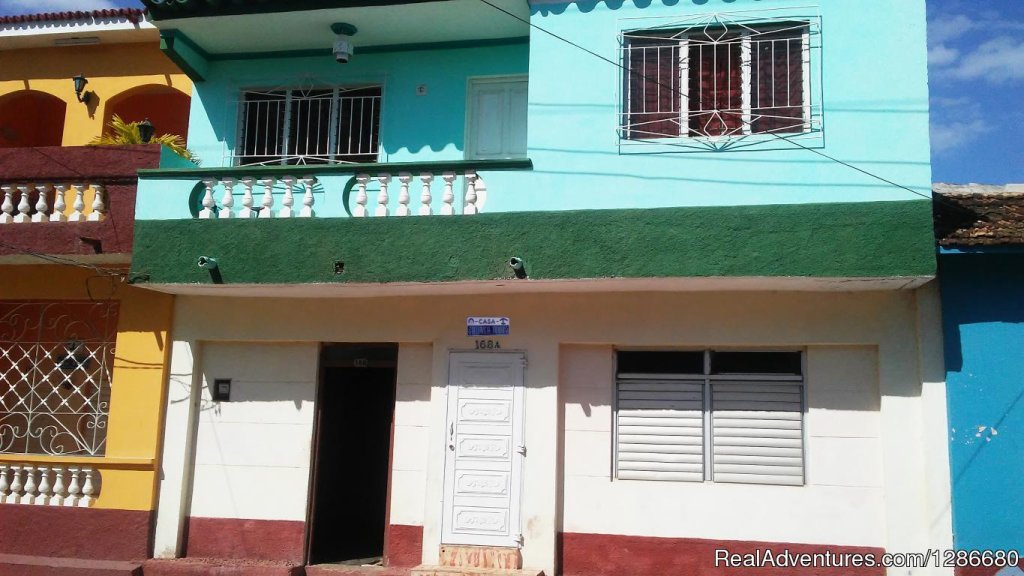 Frente | Casa Hostal Bella Vista | Trinidad, Cuba | Bed & Breakfasts | Image #1/14 | 